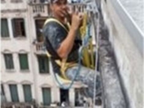 Limpeza de Fachada na Água Rasa